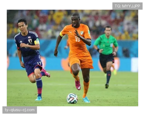 体系驱动下巴拉克与维埃拉中场控制模式的分化逻辑